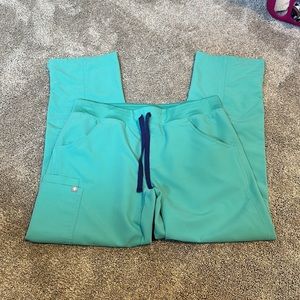 Figs kade cargo scrub pants